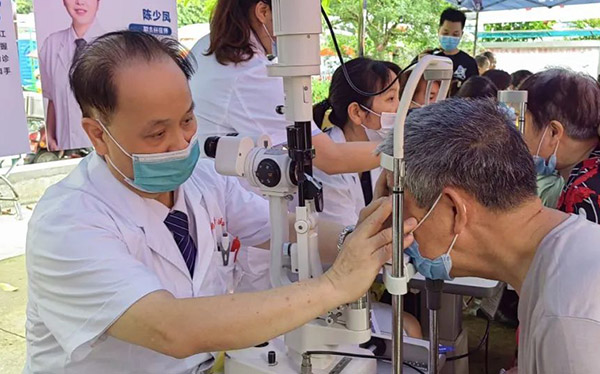 “爱尔幸福邻里节”首场活动圆满落幕，眼健康义诊受欢迎