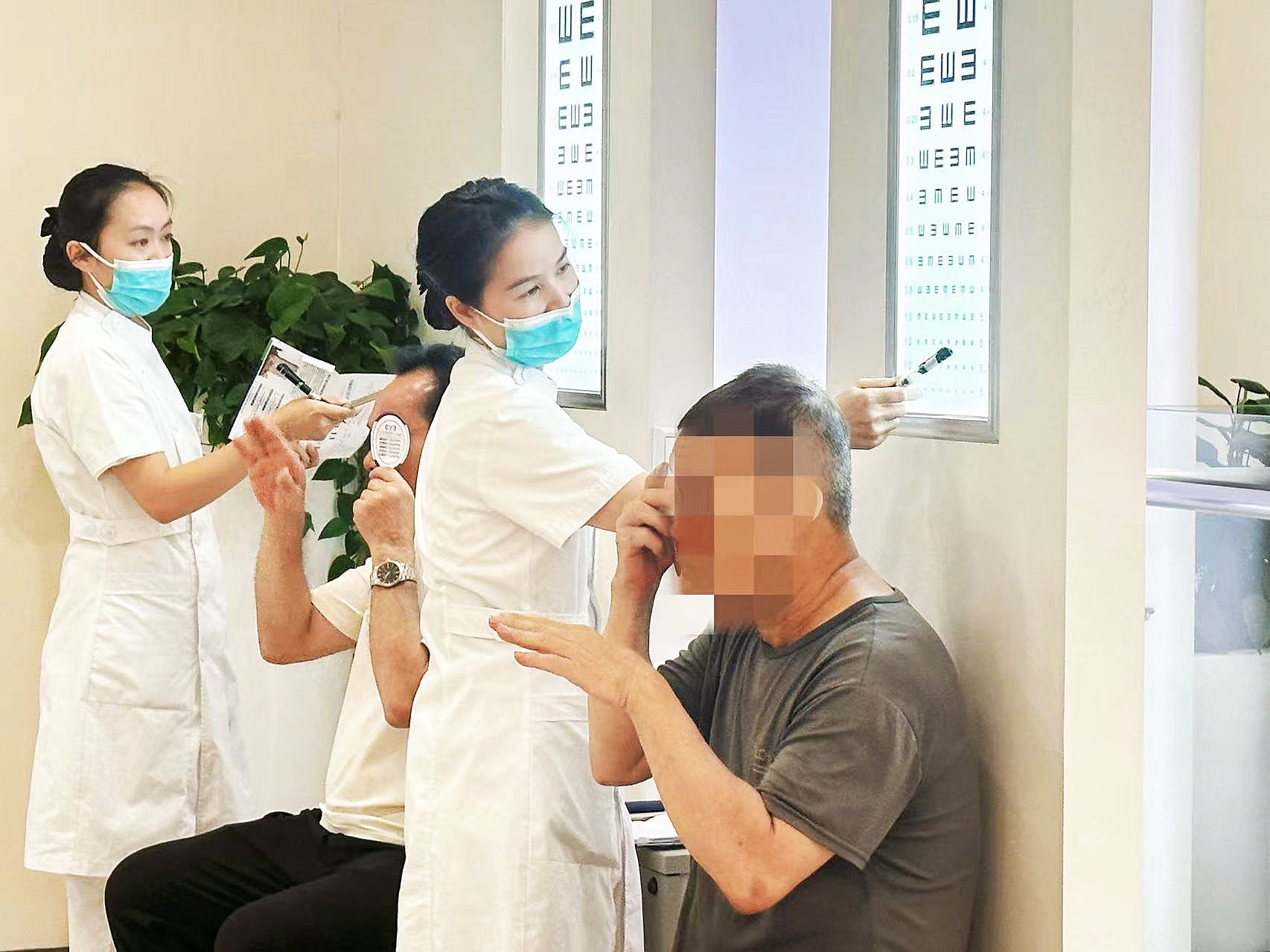白内障手术后会复发吗？术后视力下降原因南宁爱尔眼科专业解答